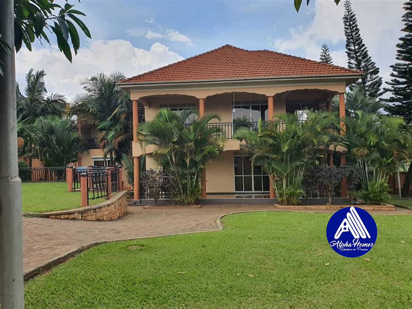 Bungalow for sale in Kololo Kampala