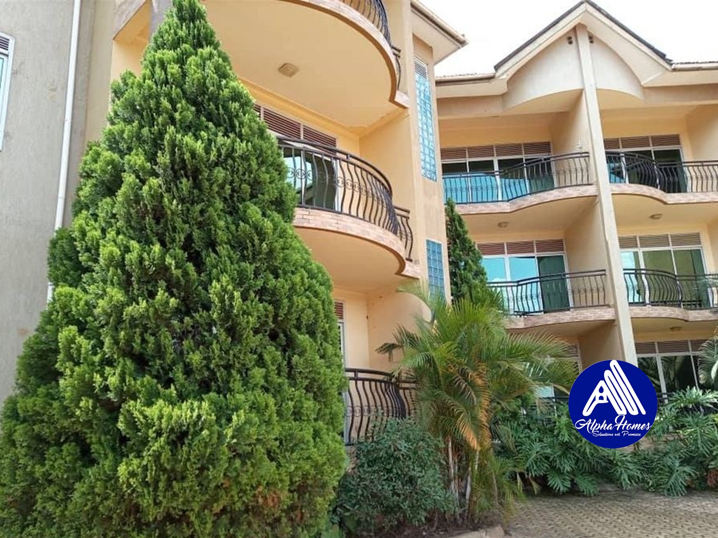 Apartment for rent in Kiwaatule Kampala