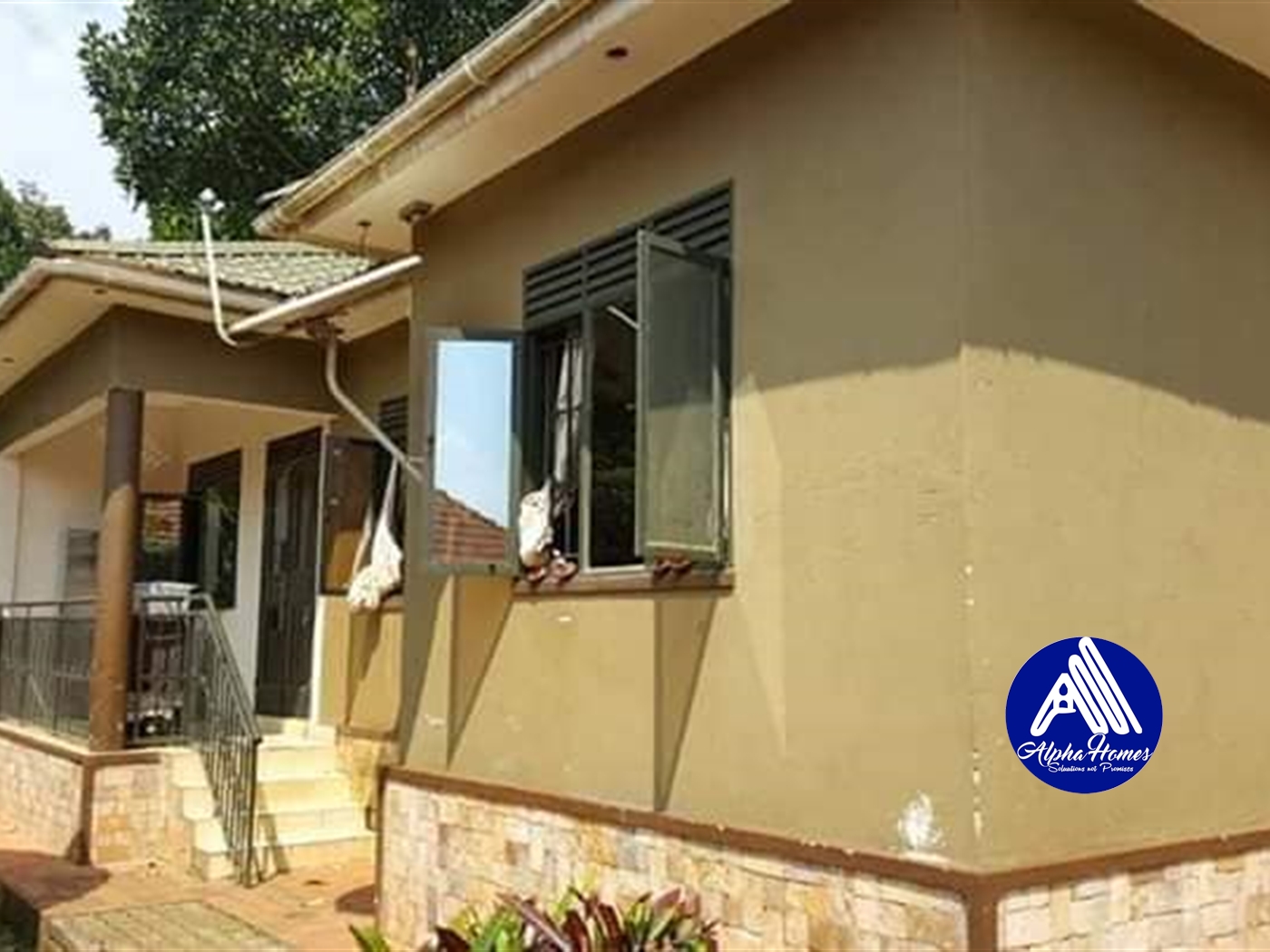 Bungalow for sale in Kitende Wakiso