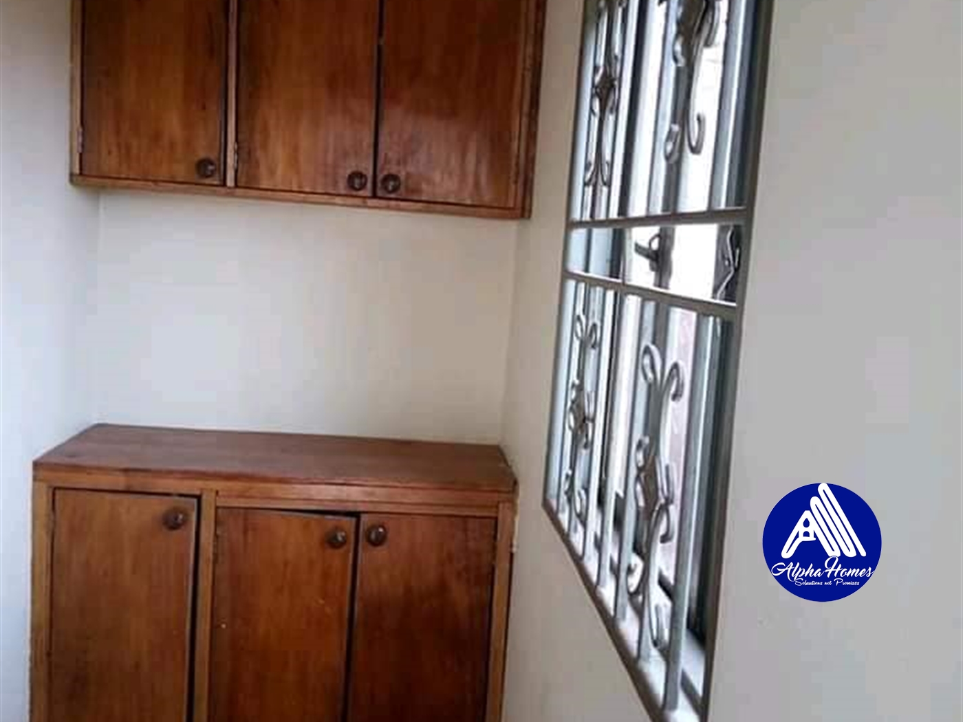 Semi Detached for rent in Bweyogerere Wakiso