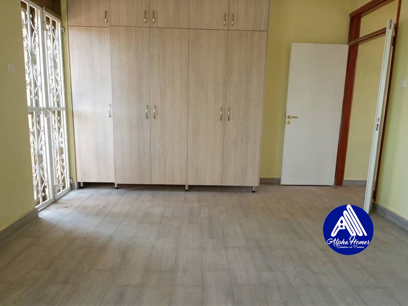 Apartment for rent in Kisaasi Kampala