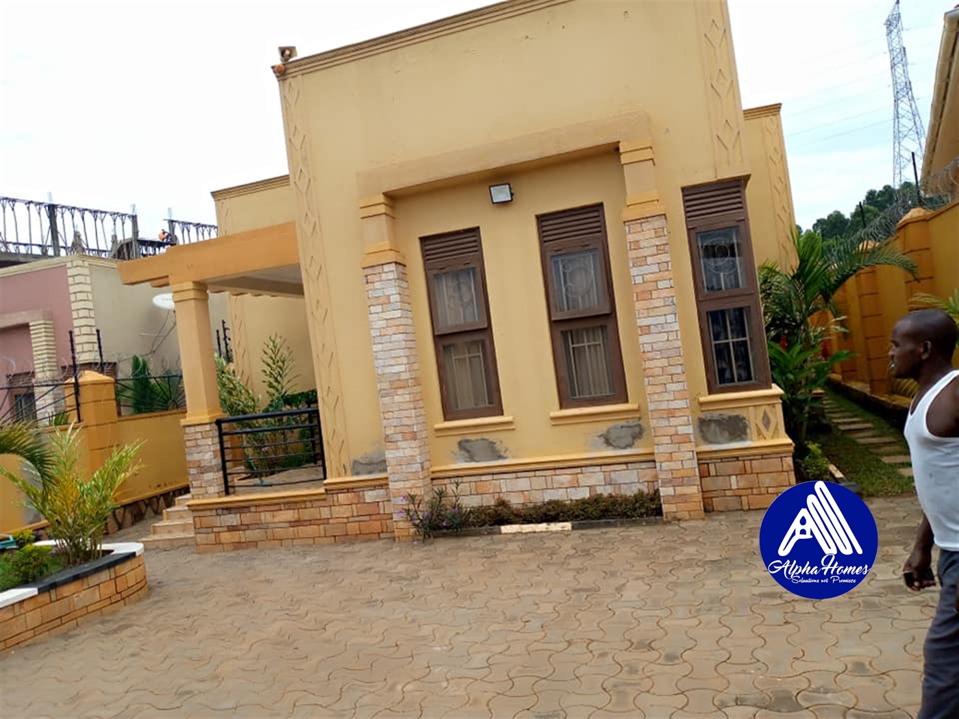 Bungalow for rent in Kira Wakiso