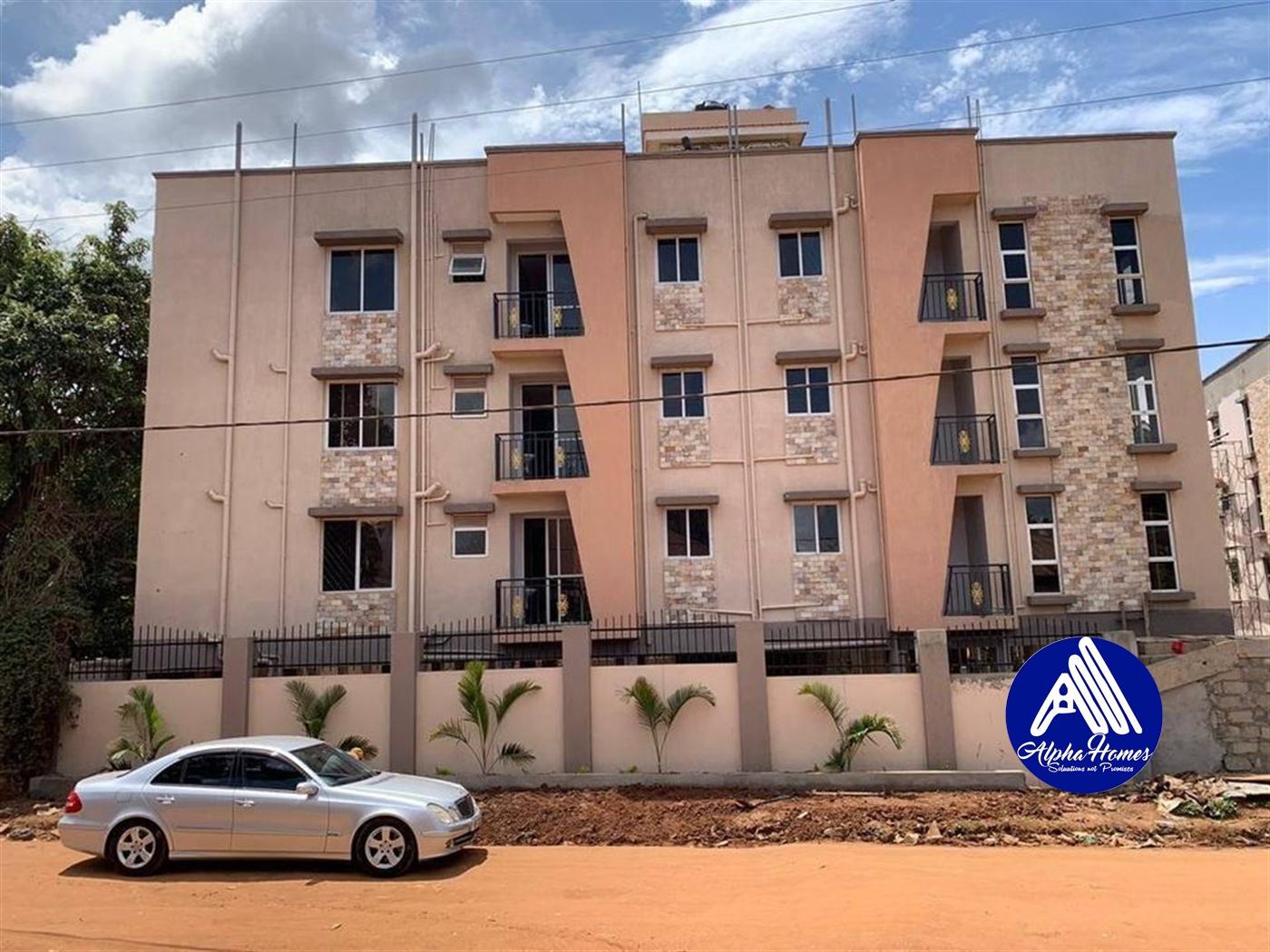 Apartment for sale in Kyaliwajjala Wakiso