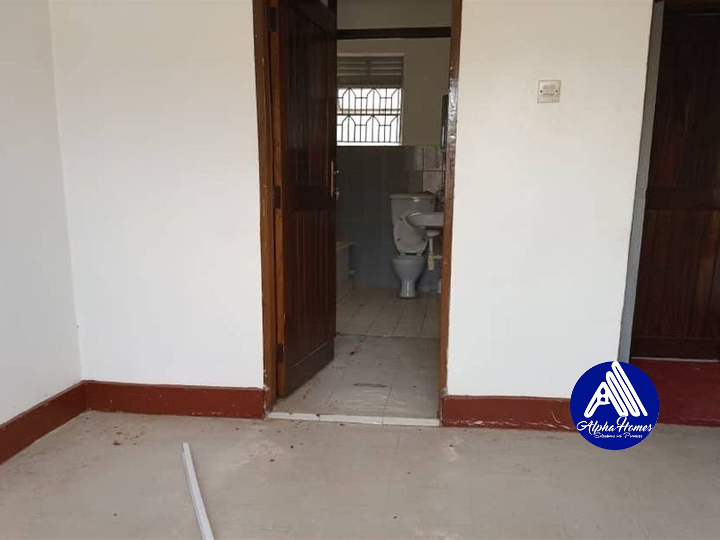 Bungalow for rent in Bukoto Kampala