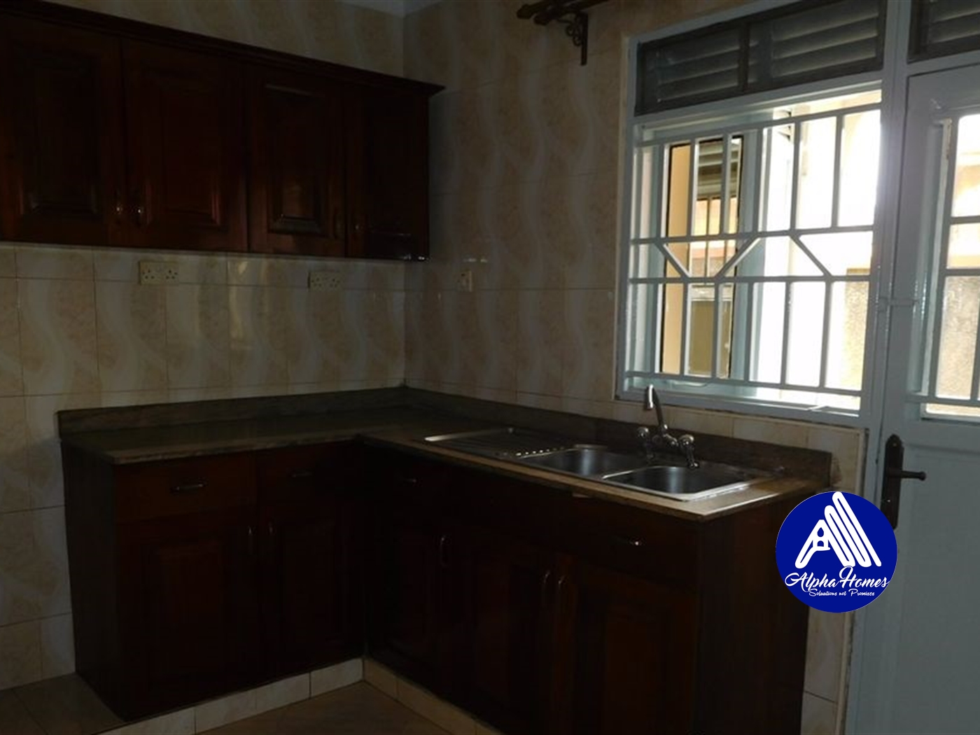 Semi Detached for rent in Kyaliwajjala Wakiso