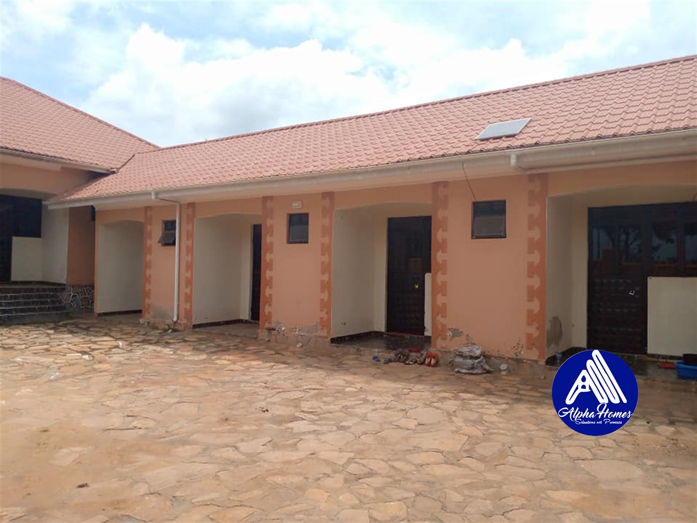 Semi Detached for rent in Kavumba Wakiso
