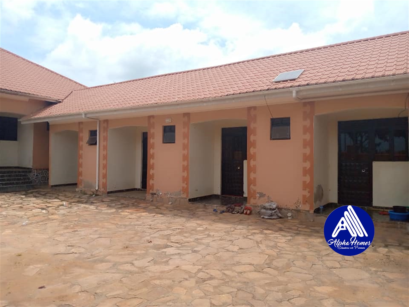 Semi Detached for rent in Kavumba Wakiso