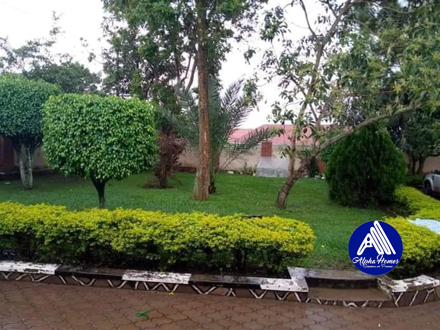 Bungalow for rent in Kira Wakiso