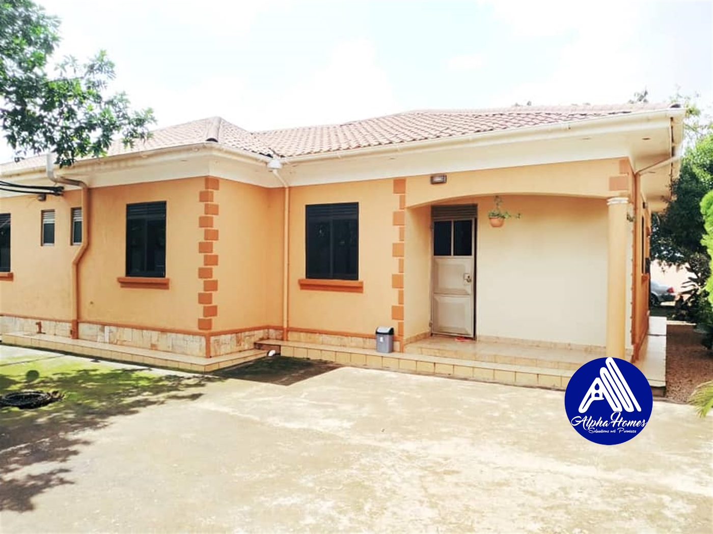 Bungalow for sale in Namugongo Wakiso