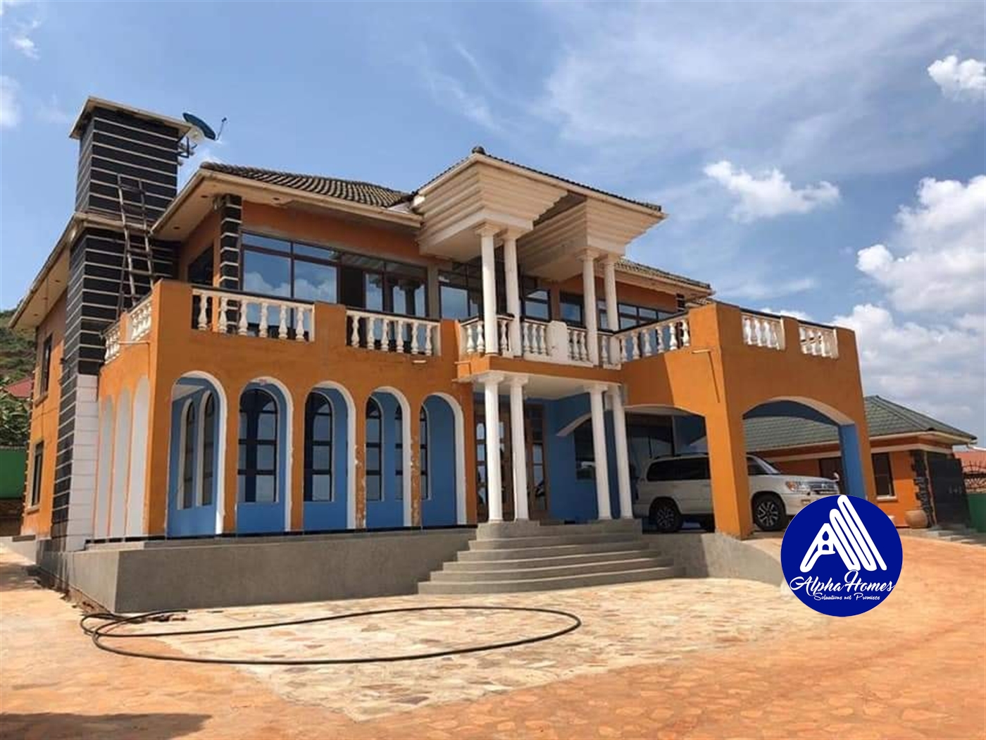 Storeyed house for sale in Nansana Wakiso