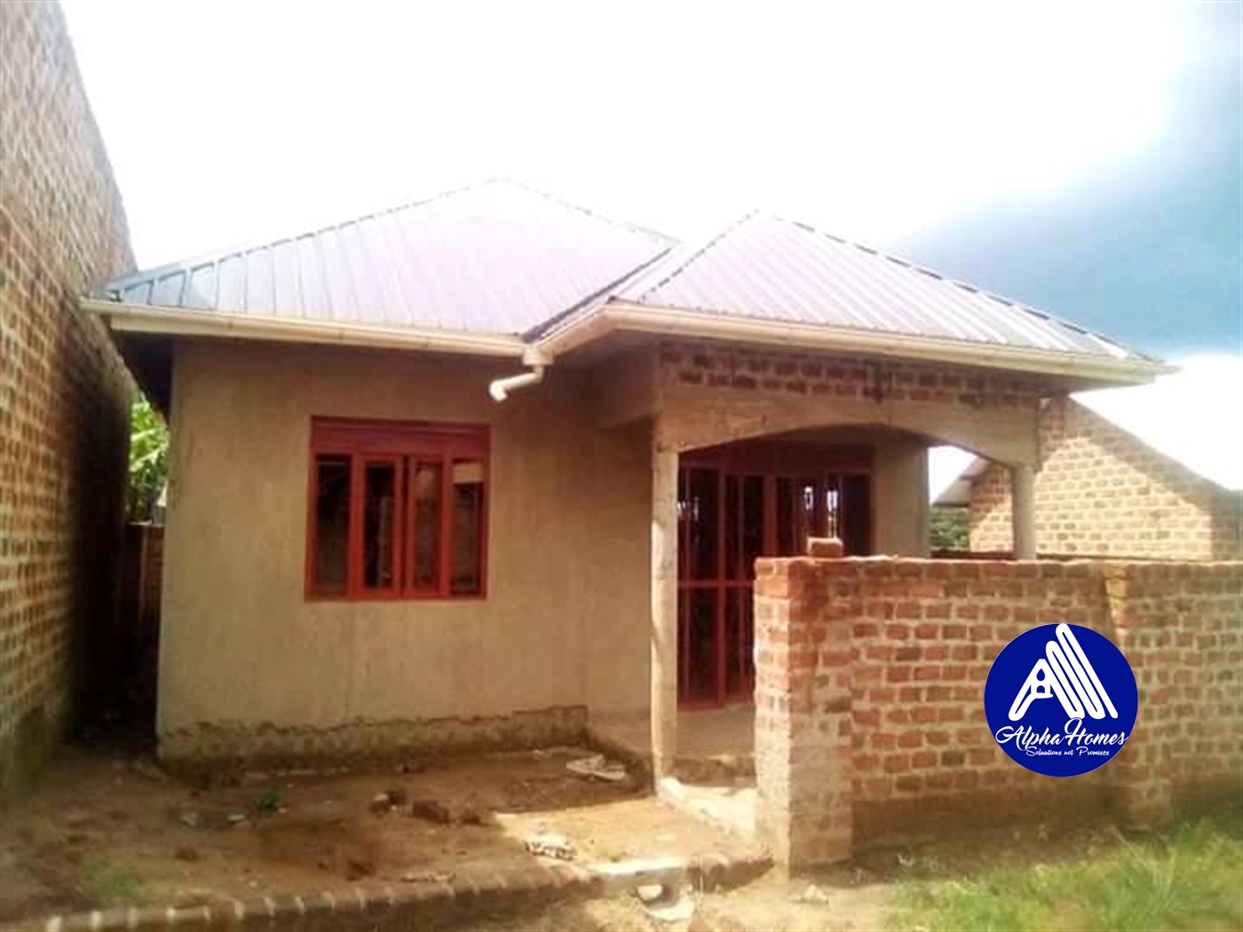 Shell House for sale in Mpererwe Wakiso