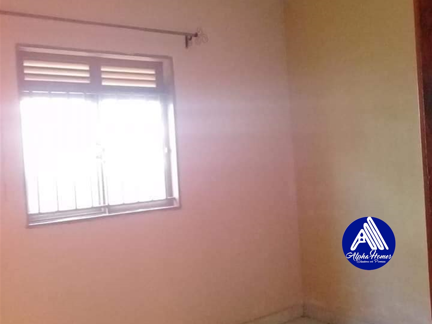 Semi Detached for rent in Mpererwe Wakiso