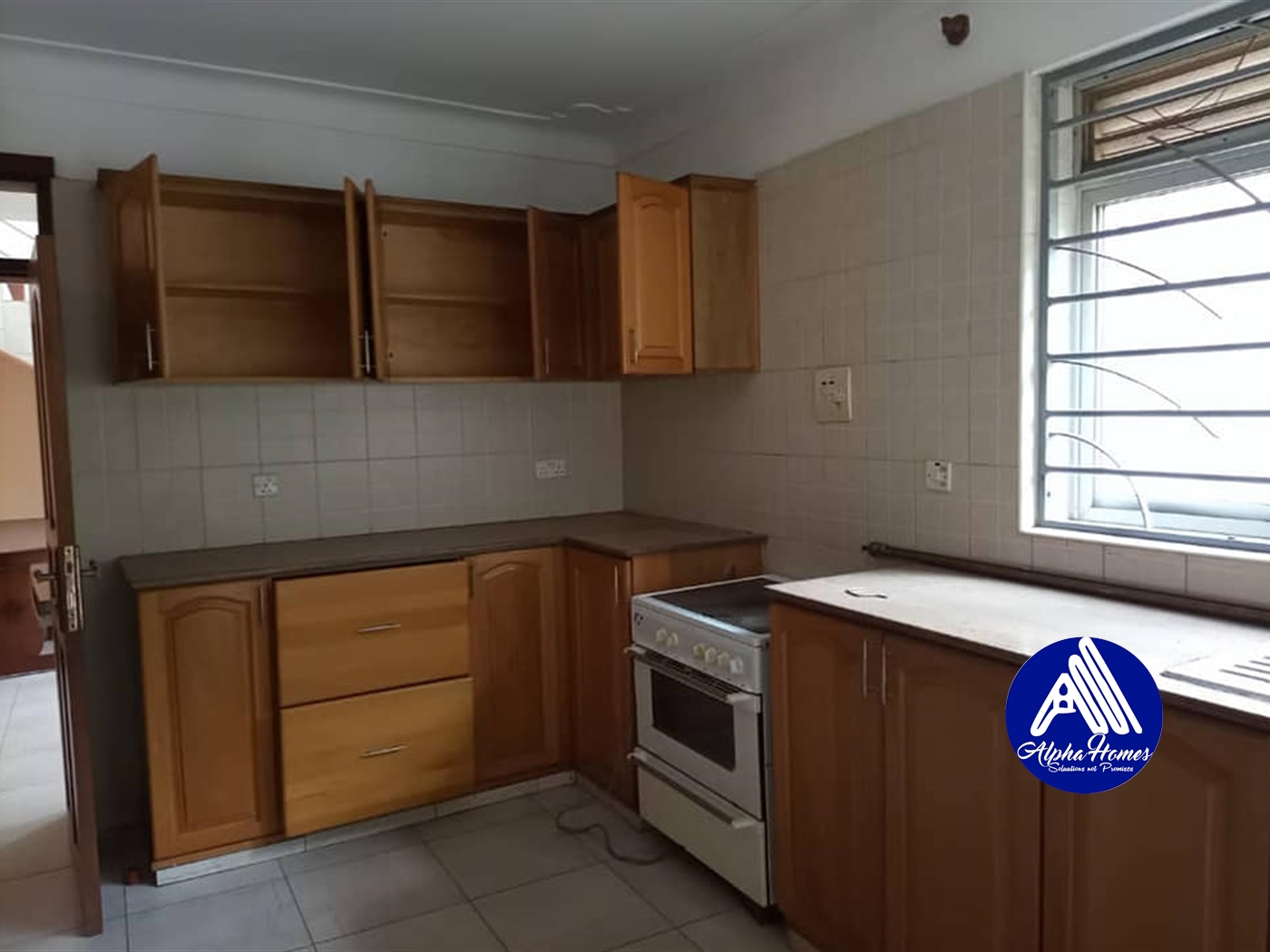 Bungalow for rent in Naguru Kampala