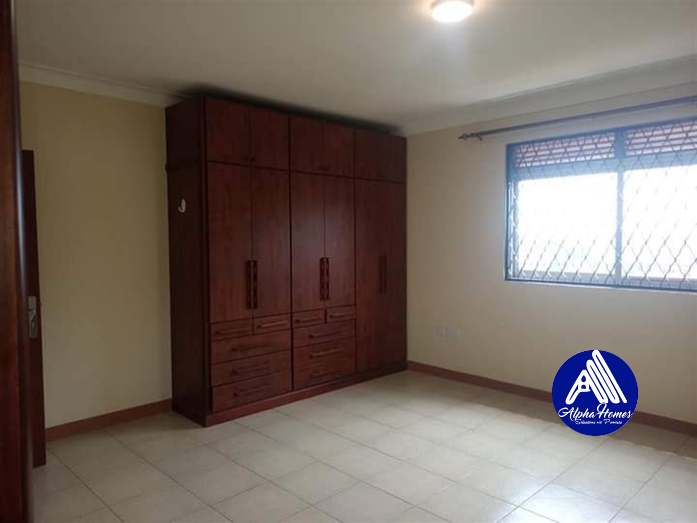 Apartment for rent in Mutungo Kampala