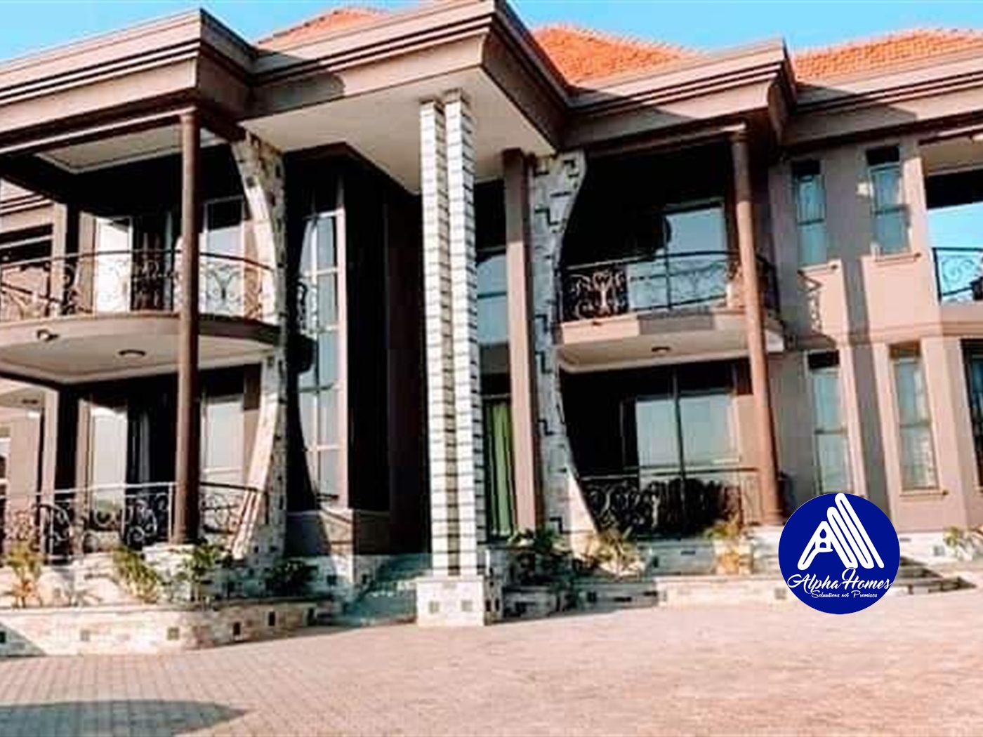 Storeyed house for sale in Lubowa Wakiso