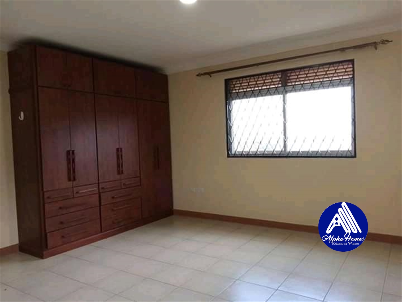 Apartment for rent in Mutungo Kampala