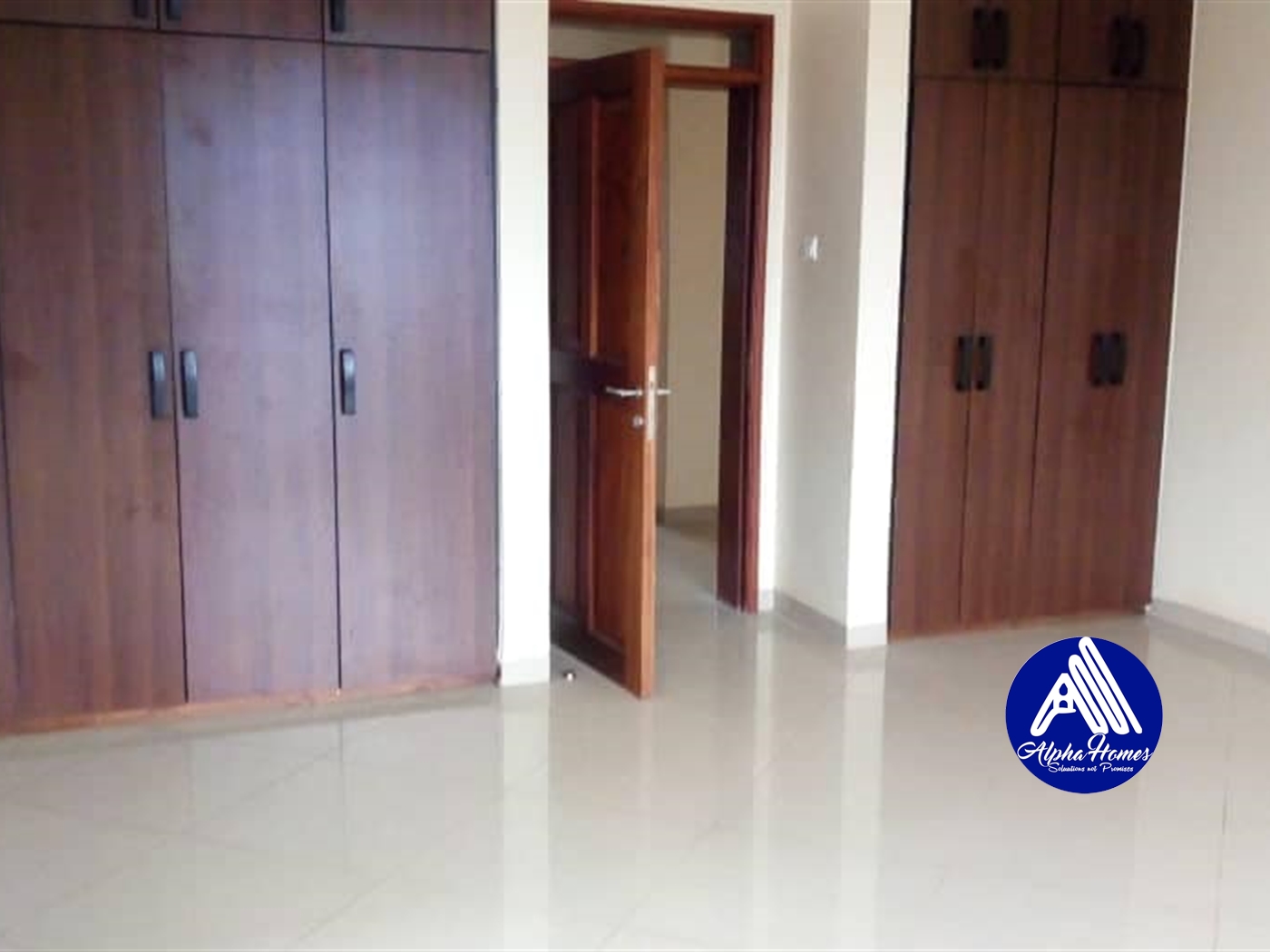 Apartment for rent in Mutungo Kampala