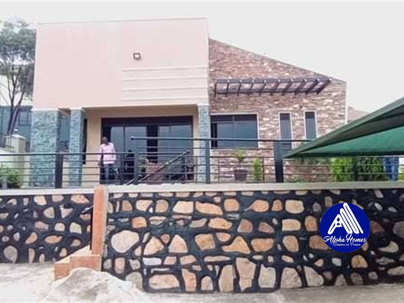 Storeyed house for rent in Kira Wakiso