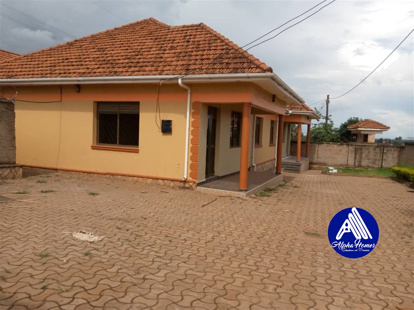 Semi Detached for rent in Naalya Wakiso