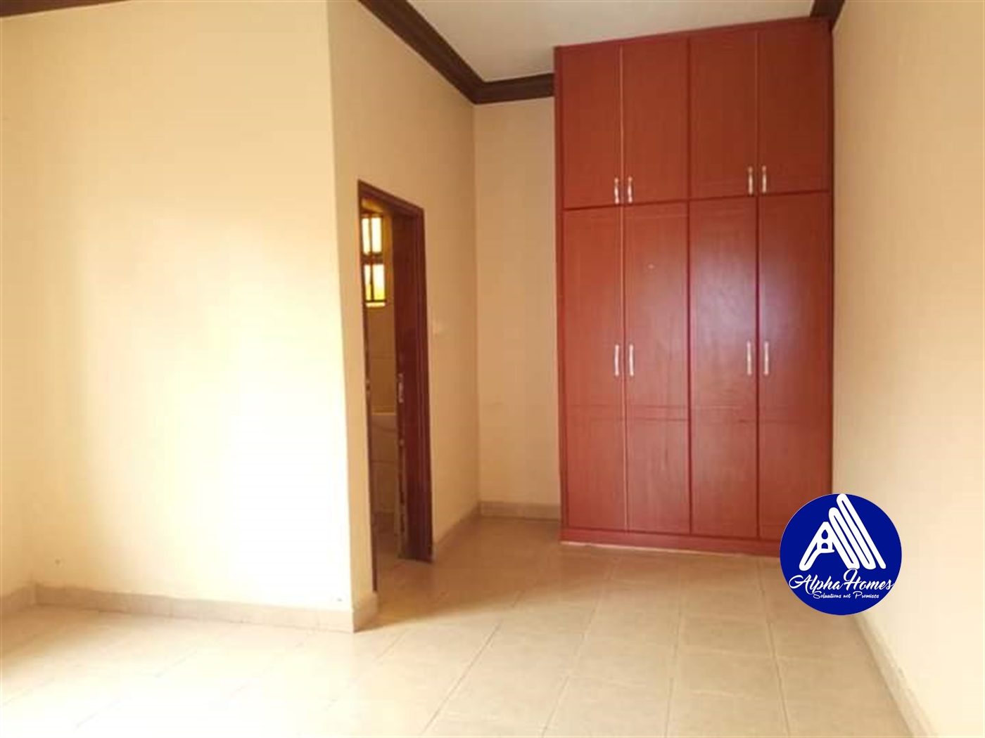 Semi Detached for rent in Kyanja Kampala