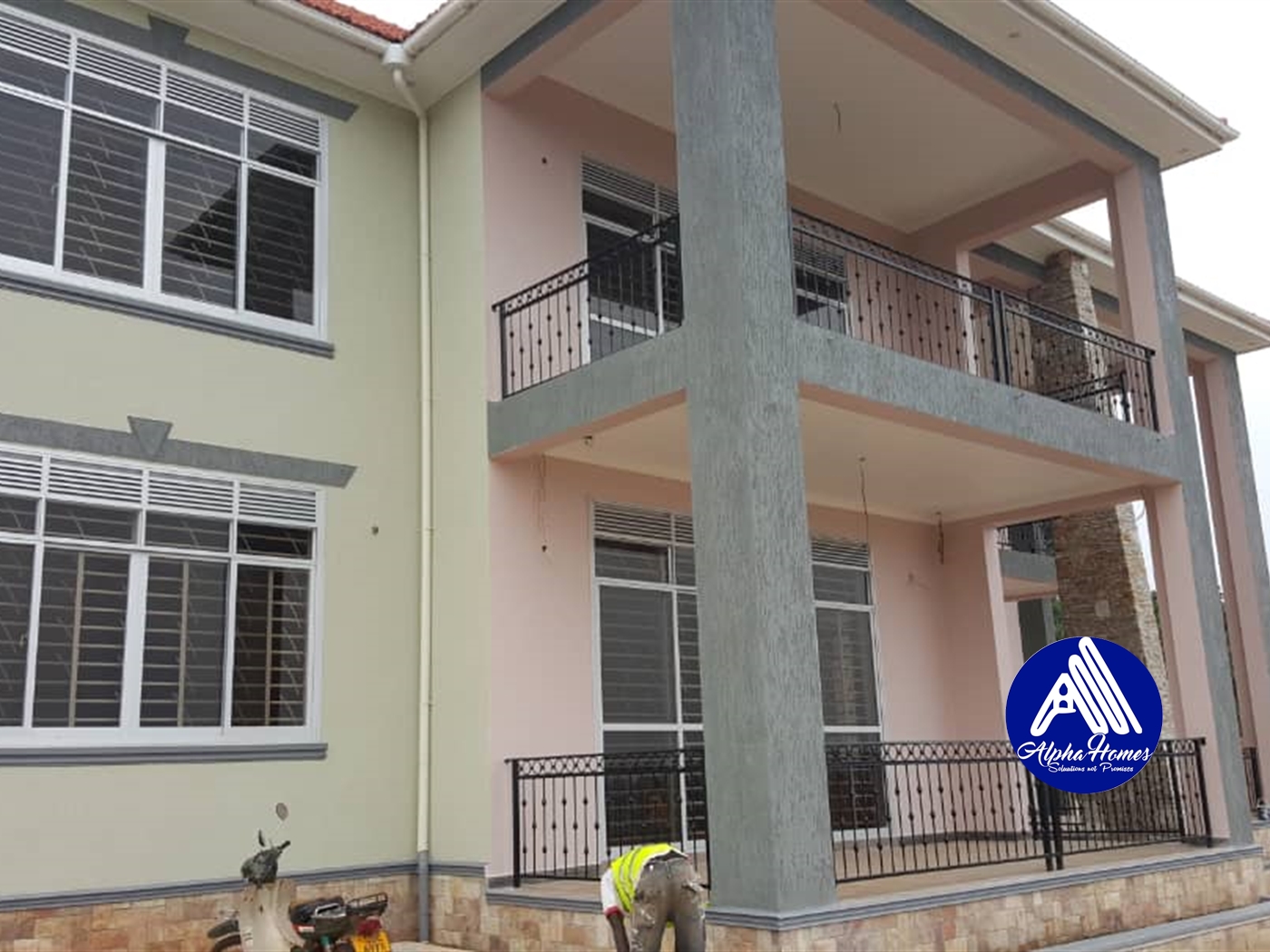 Storeyed house for sale in Bwebajja Wakiso