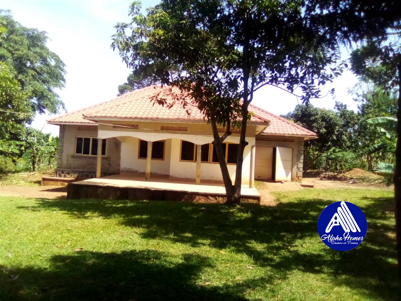 Bungalow for sale in Mpoma Mukono