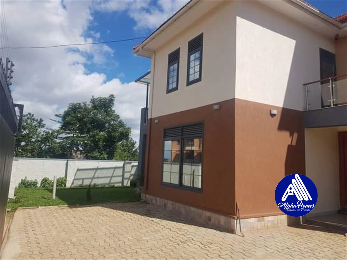 Storeyed house for sale in Kiwaatule Kampala