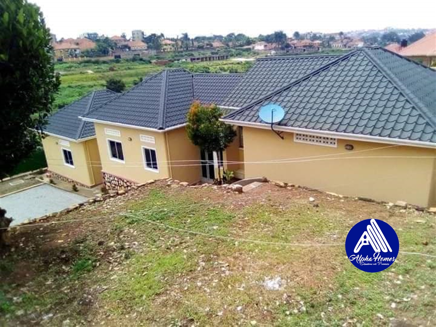 Semi Detached for rent in Naalya Wakiso