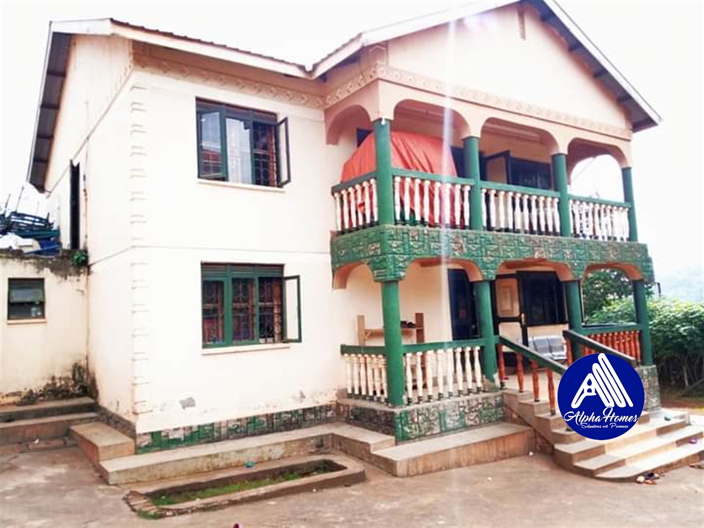 Storeyed house for sale in Seguku Wakiso