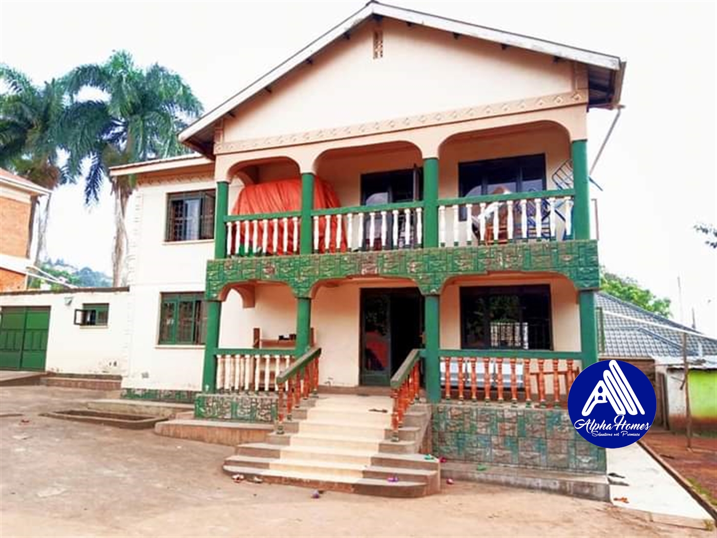 Storeyed house for sale in Seguku Wakiso