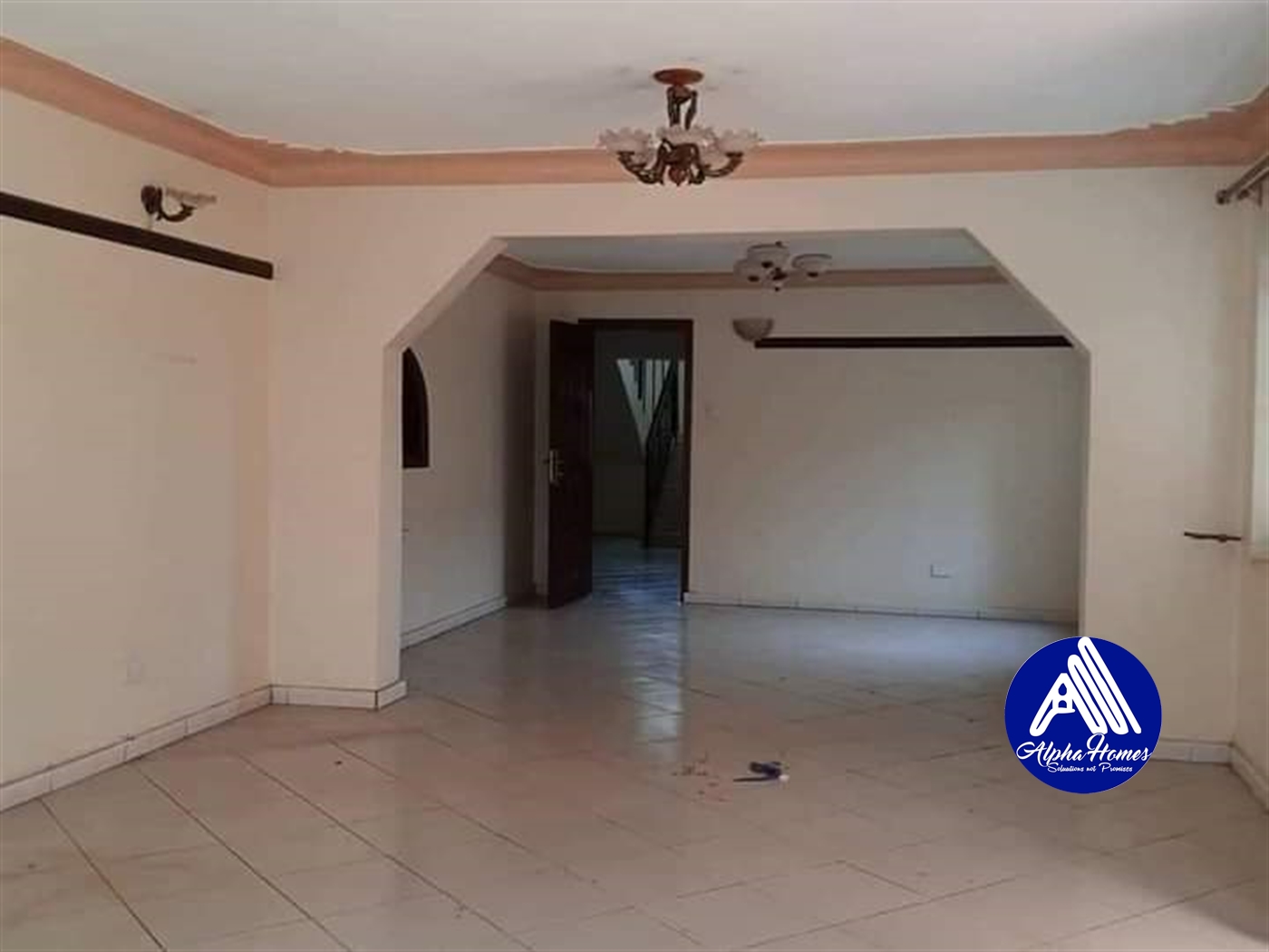 Storeyed house for rent in Kulambilo Kampala