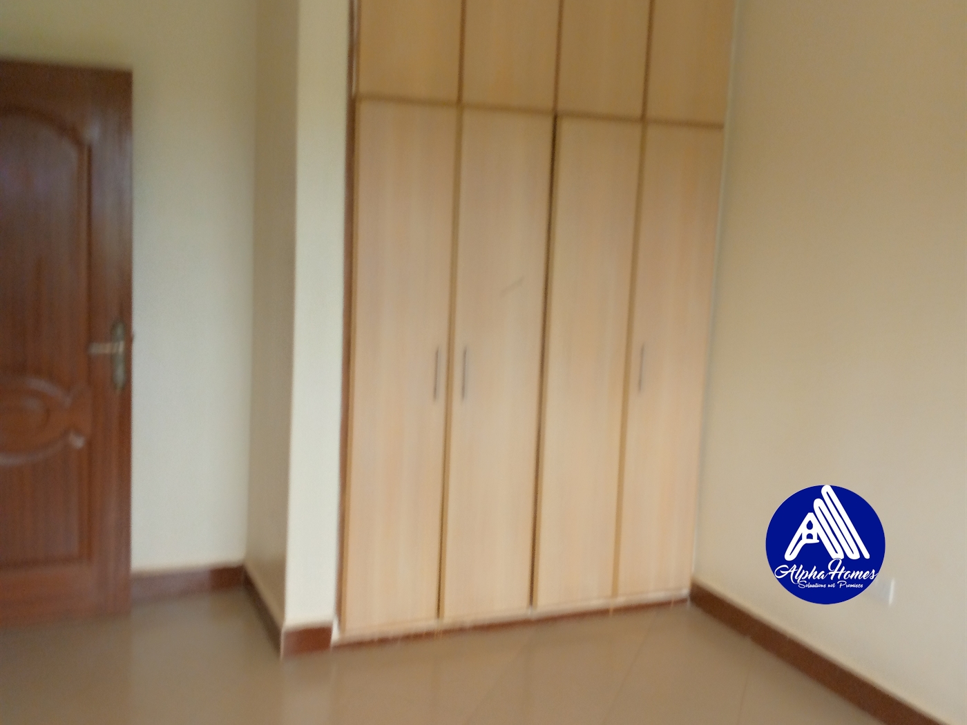 Apartment for rent in Kiwaatule Wakiso