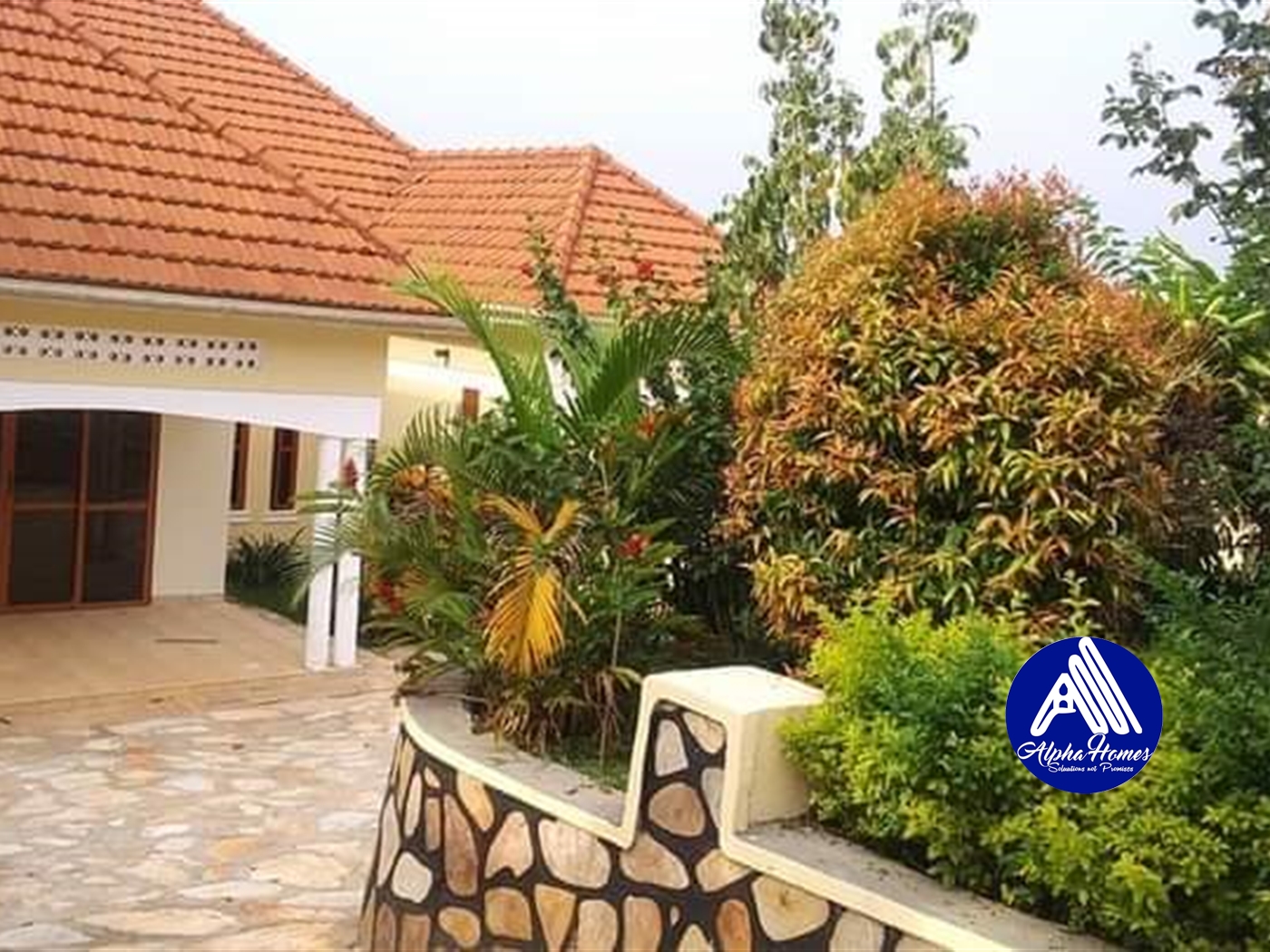 Bungalow for rent in Kira Wakiso