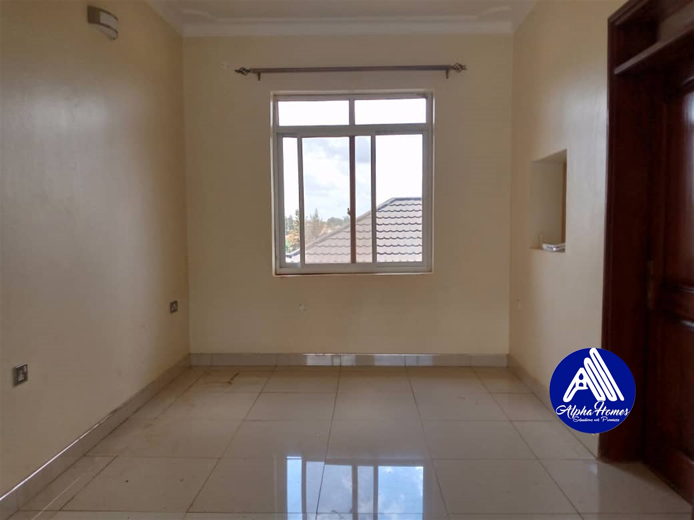 Apartment for rent in Kisaasi Kampala