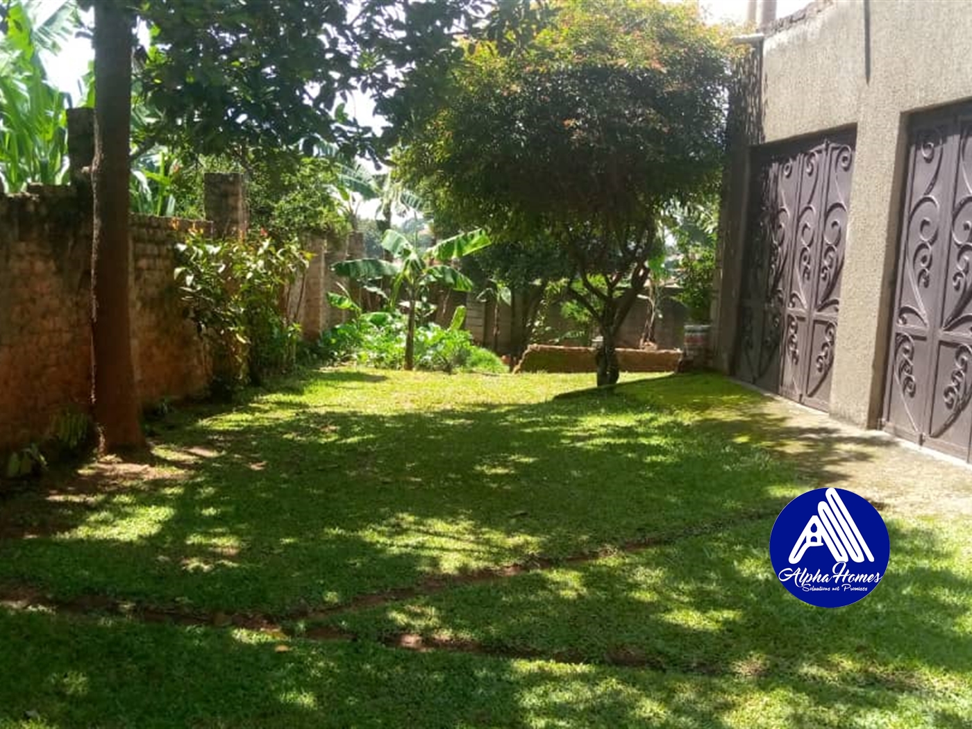 Bungalow for sale in Kiwaatule Kampala