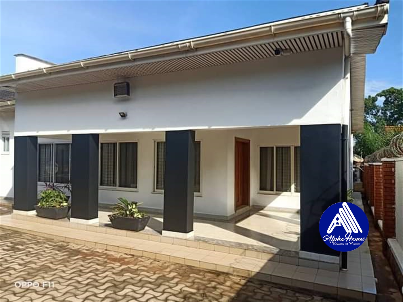 Semi Detached for rent in Kololo Kampala