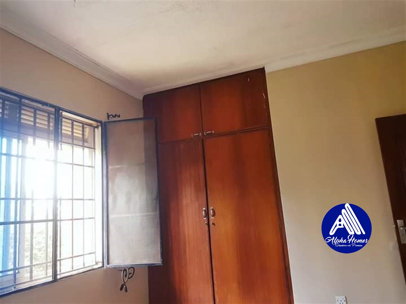 Bungalow for rent in Buziga Kampala