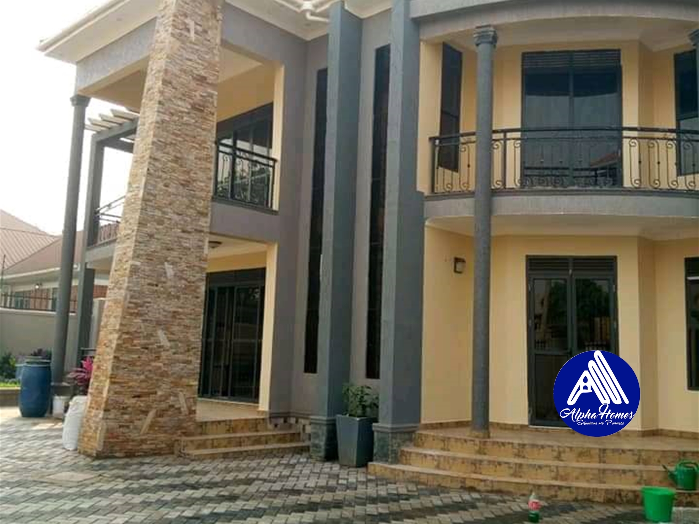 Storeyed house for sale in Naalya Wakiso