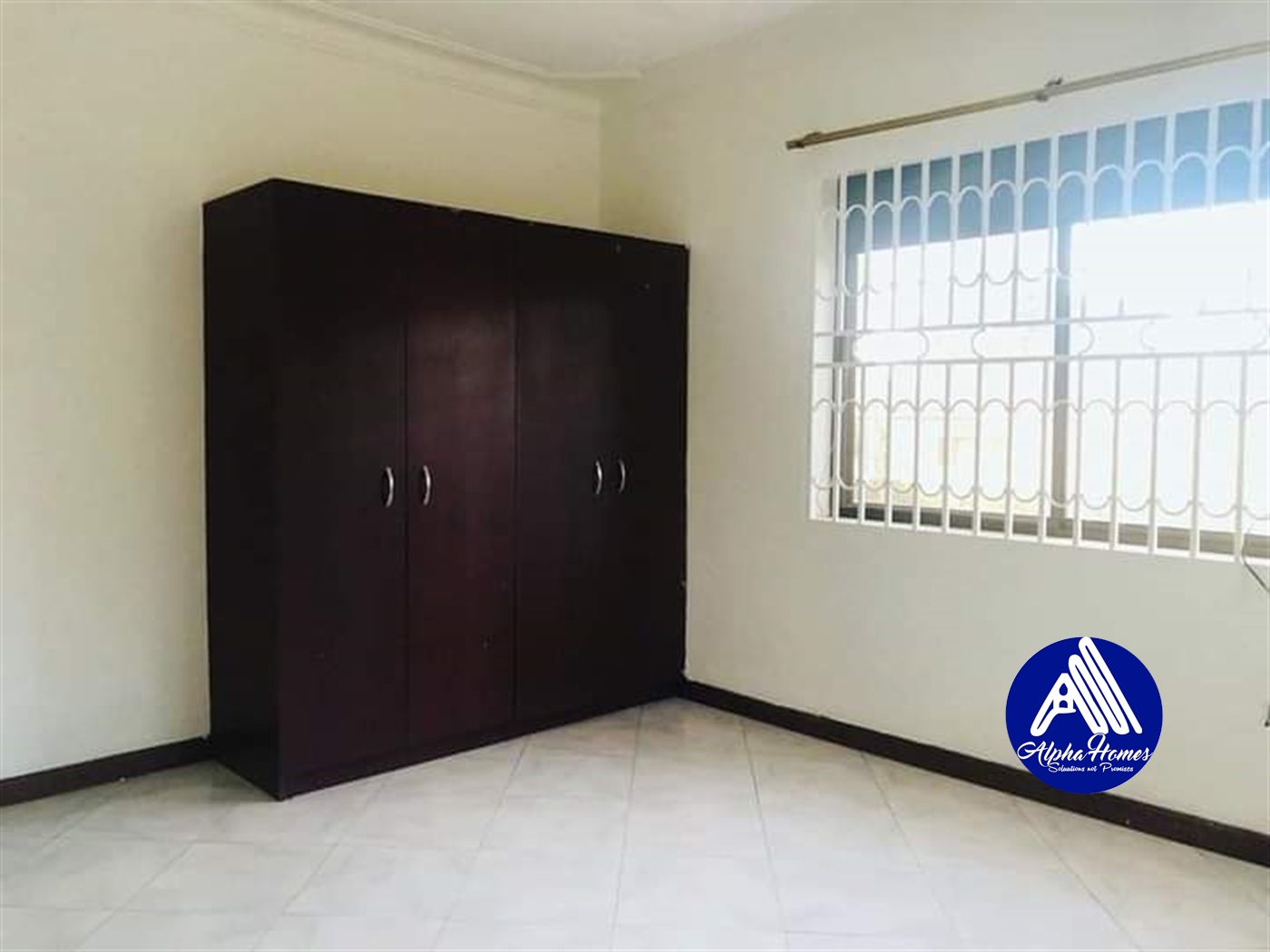 Storeyed house for rent in Muyenga Kampala