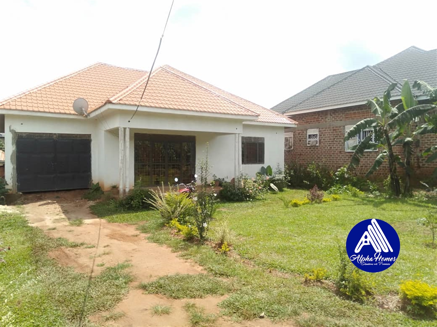 Bungalow for sale in Kitende Wakiso