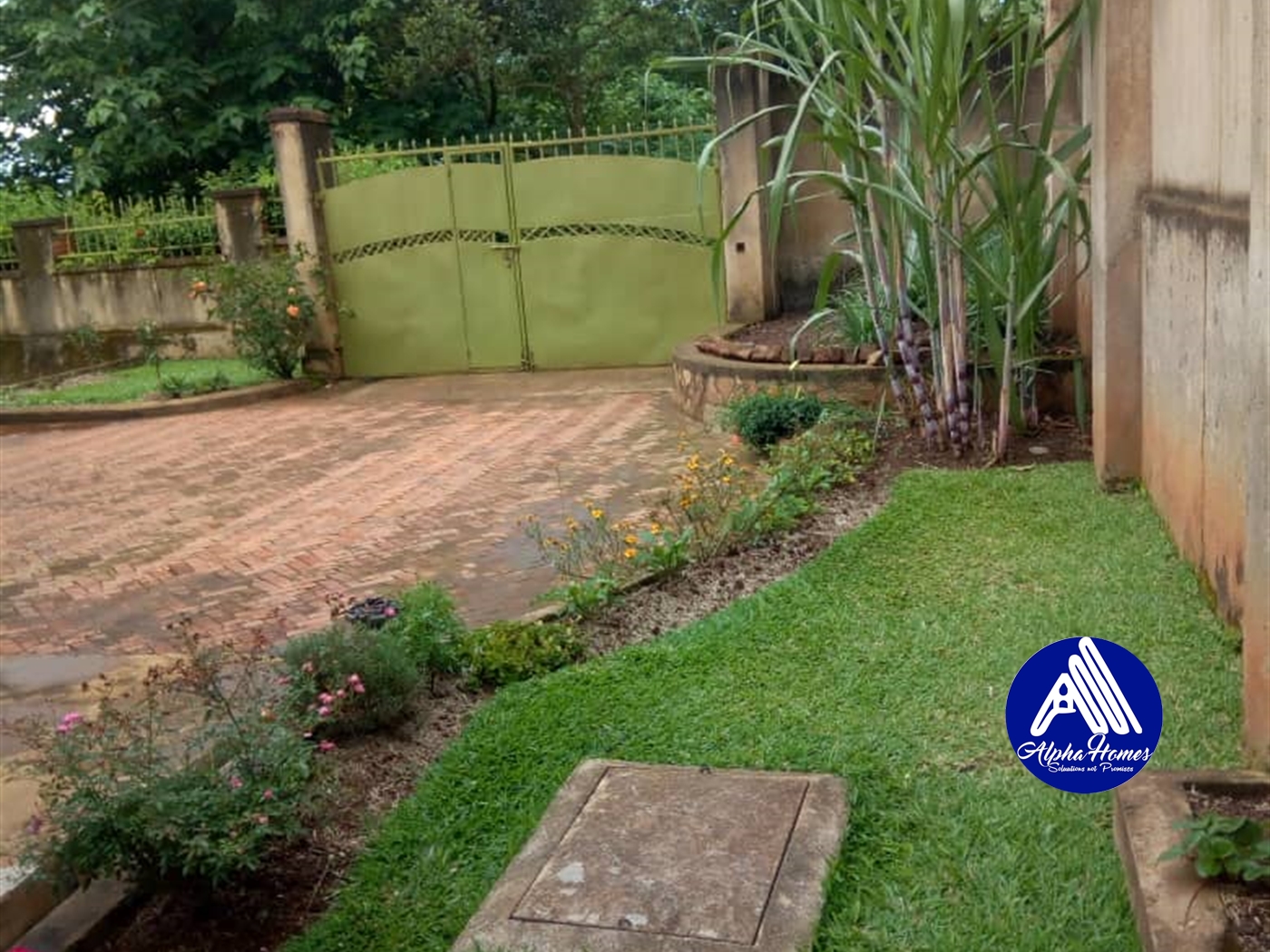 Bungalow for sale in Namugongo Wakiso