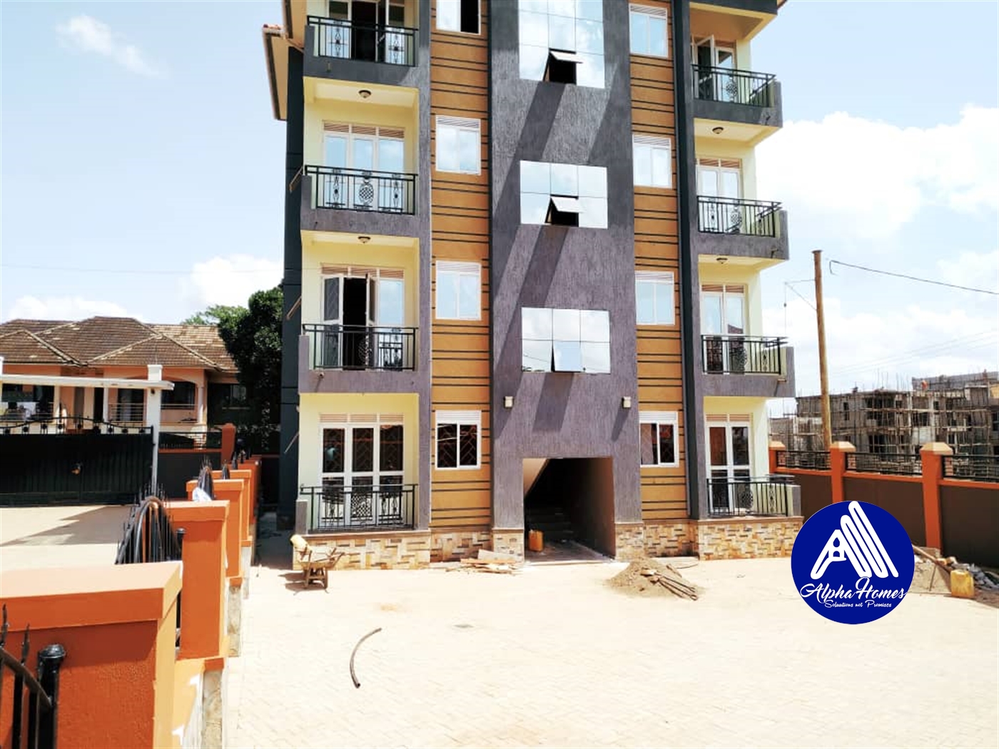 Apartment for sale in Kiwaatule Kampala