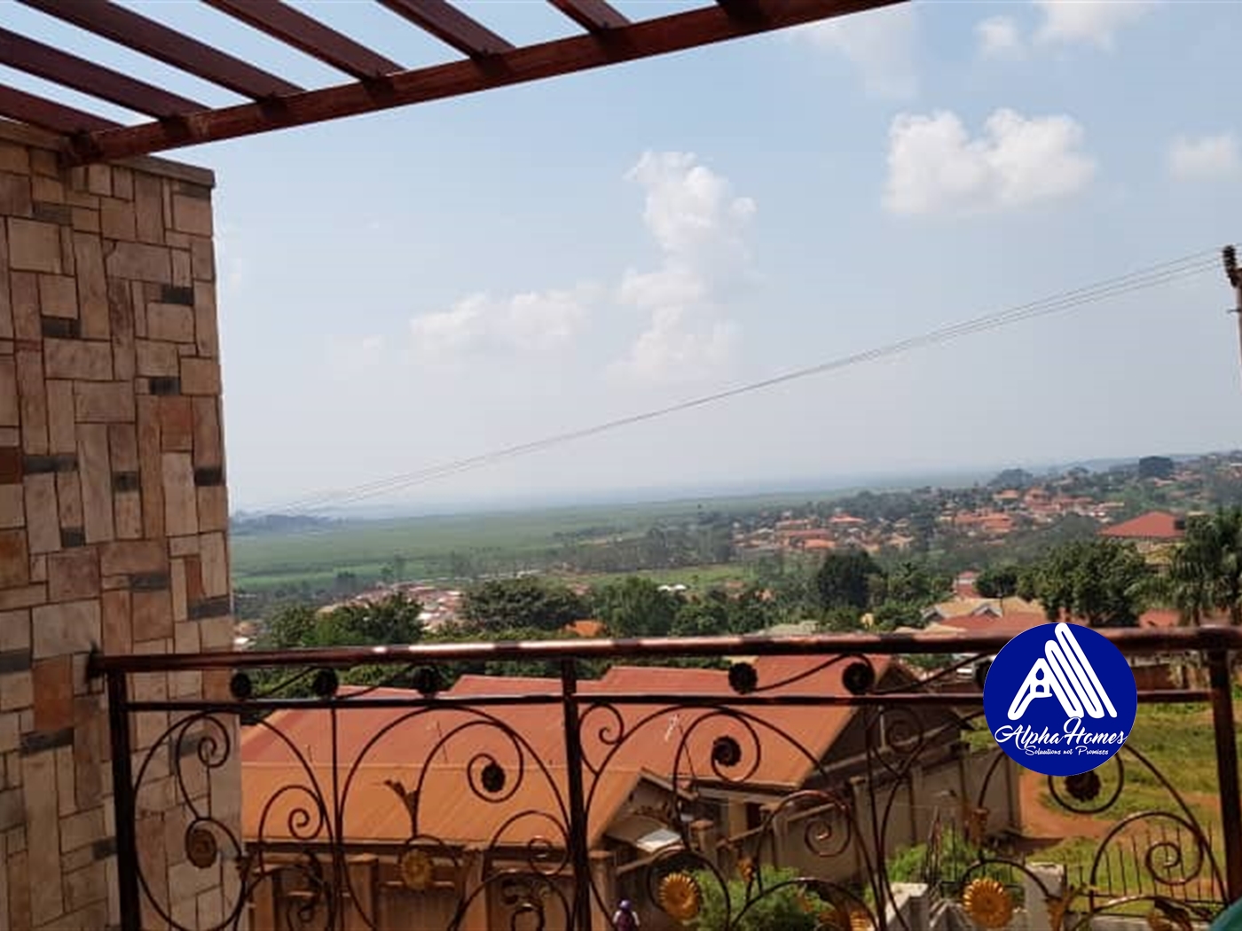 Storeyed house for sale in Kitende Wakiso