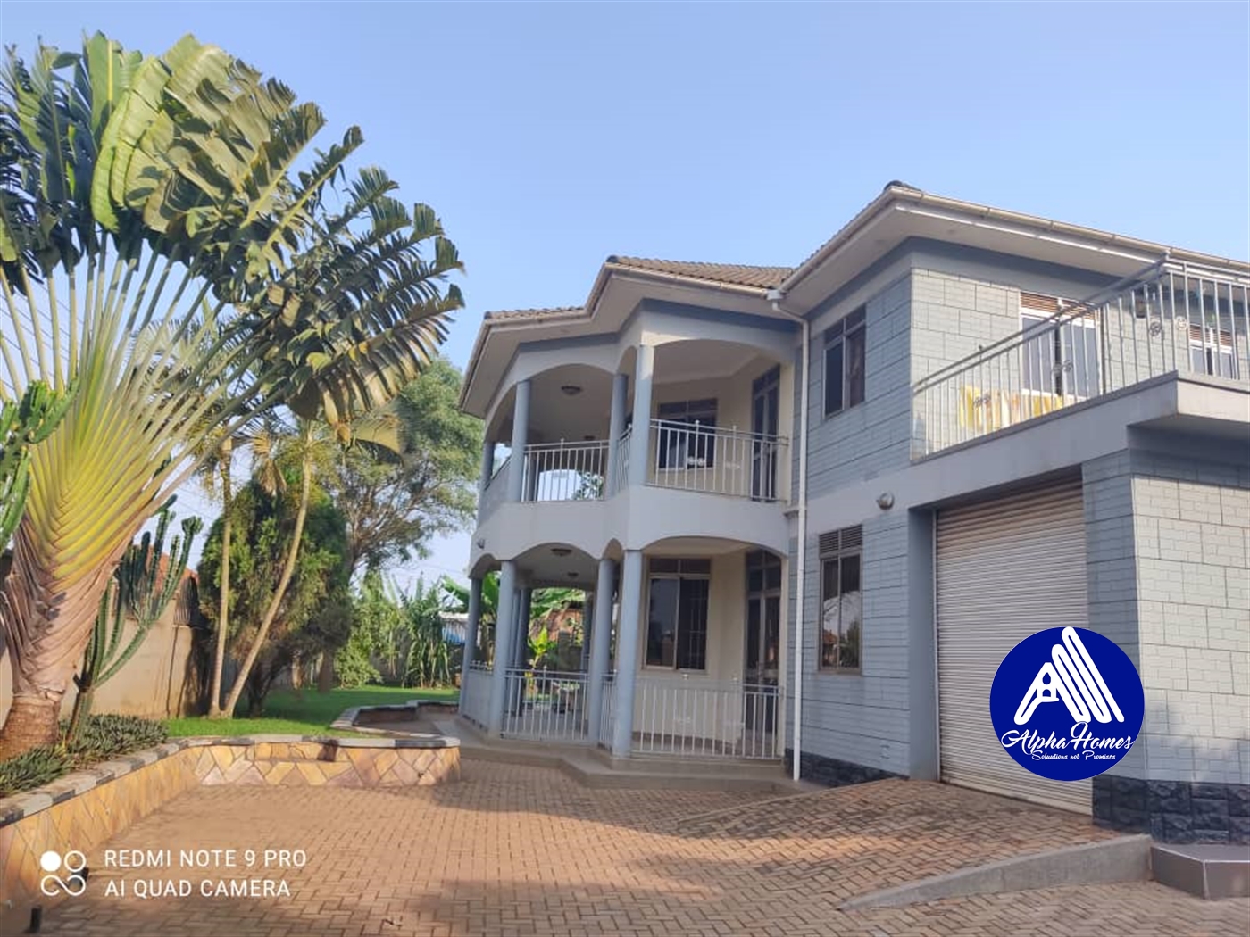 Mansion for sale in Naalya Wakiso