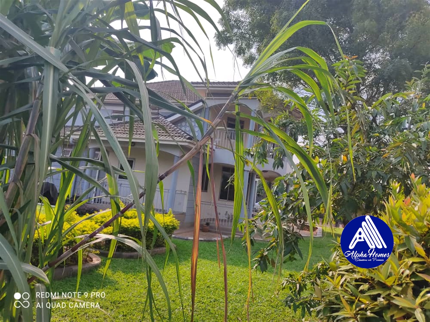 Mansion for sale in Naalya Wakiso