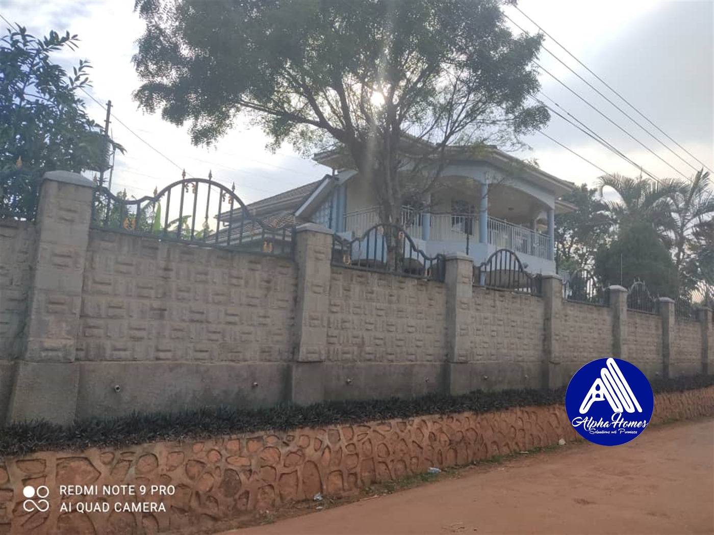 Mansion for sale in Naalya Wakiso