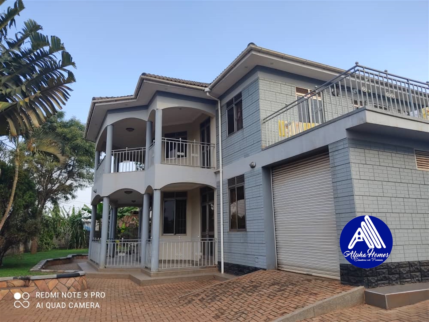 Mansion for sale in Naalya Wakiso