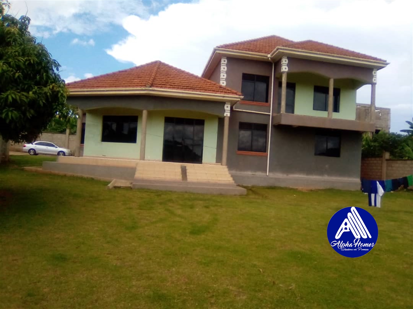 Mansion for sale in Lubowa Wakiso