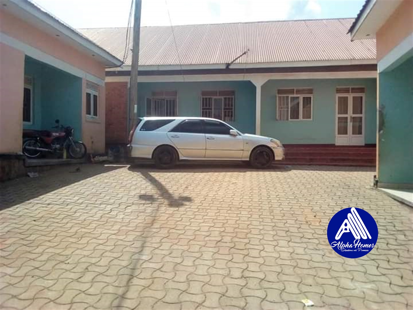 Semi Detached for rent in Bweyogerere Wakiso