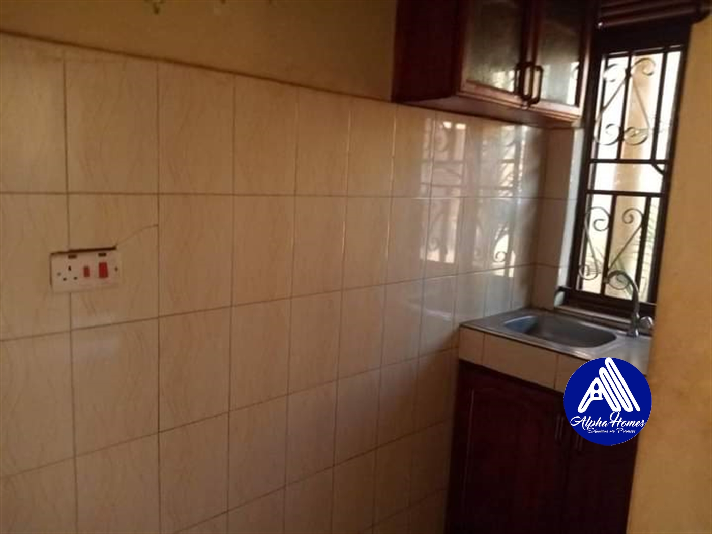 Semi Detached for rent in Kyanja Kampala